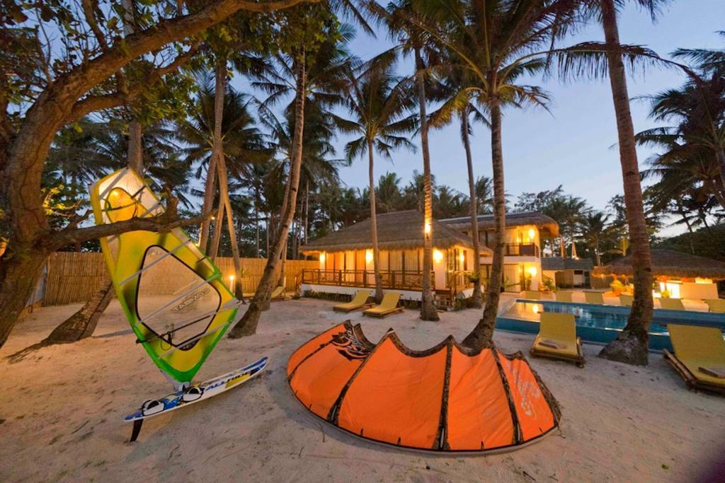 Rieseling Boracay Beach Resort Balabag  المظهر الخارجي الصورة