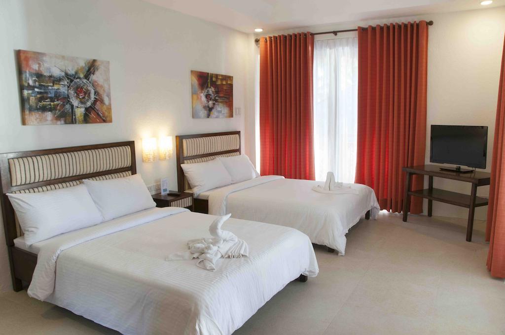 Rieseling Boracay Beach Resort Balabag  الغرفة الصورة