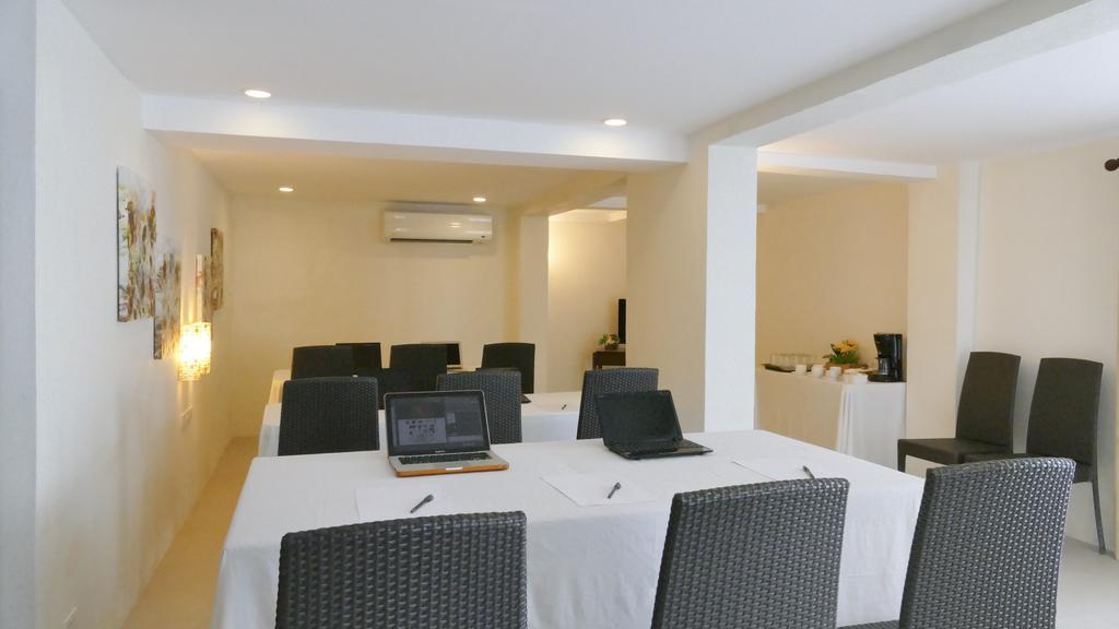 Rieseling Boracay Beach Resort Balabag  المظهر الخارجي الصورة
